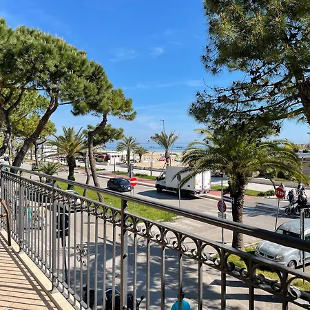 Villino Degli Aranci * Roseto Degli Abruzzi