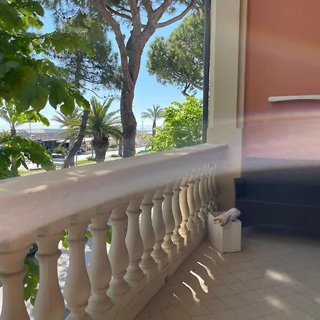 Villino Degli Aranci Appartamento Roseto Degli Abruzzi