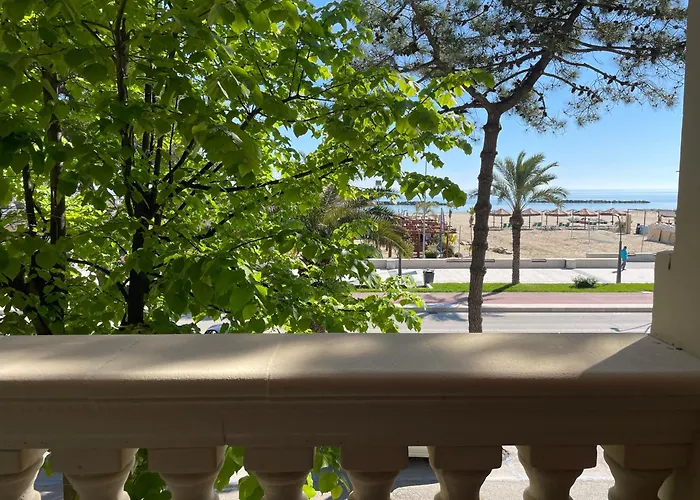 アパート Villino Degli Aranci ロゼート・デッリ・アブルッツィ